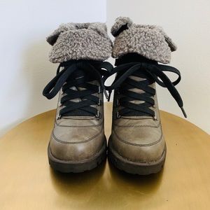 Grey Sherling Heeled Boot